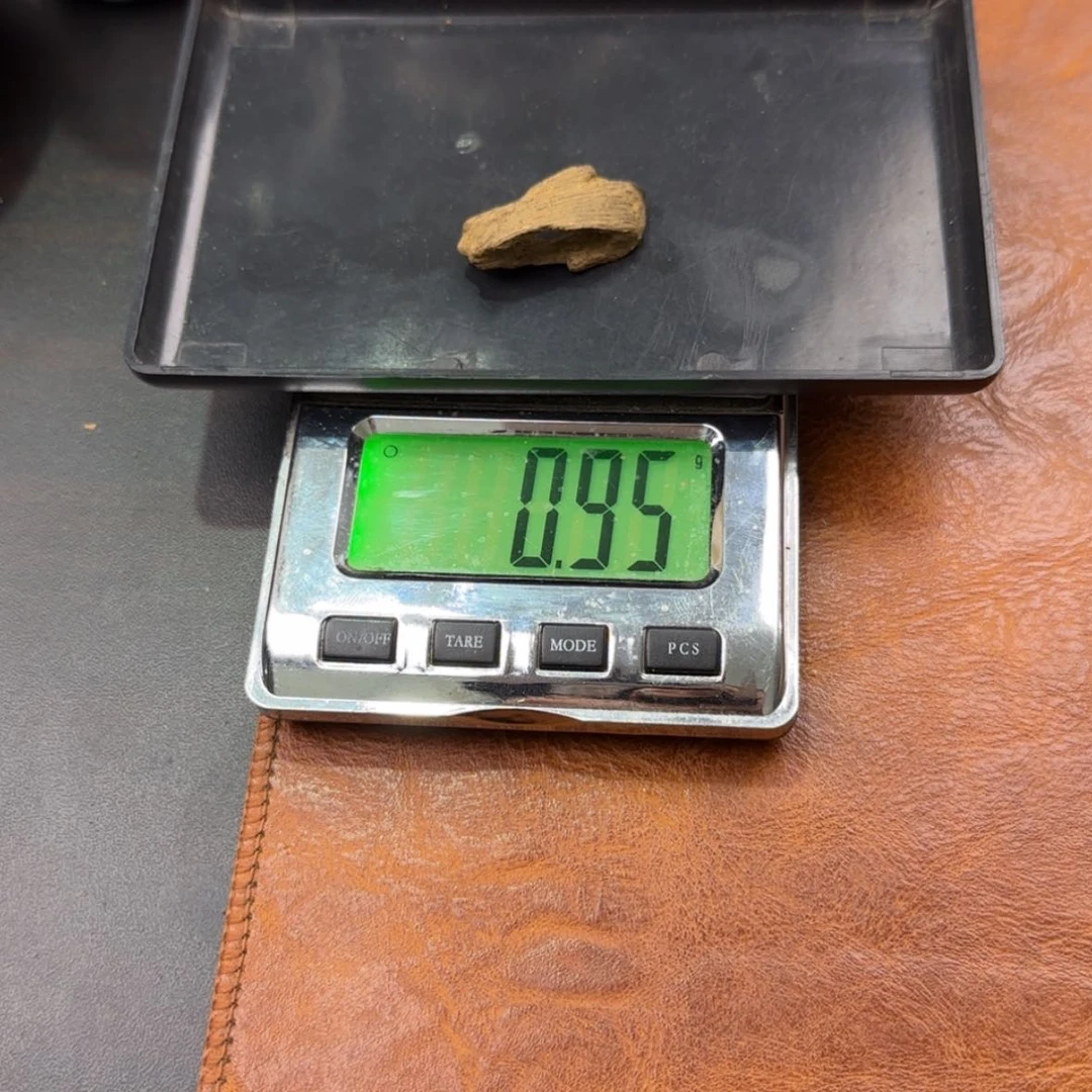 【闪购商品】沉香吊坠王***书