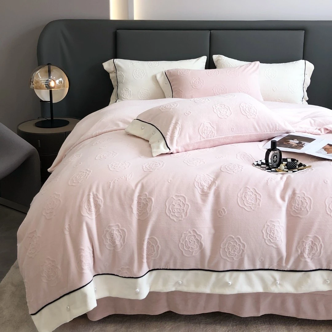 【主播严选】2023新款珍珠山茶花牛奶绒四件套轻奢秋冬保暖套件