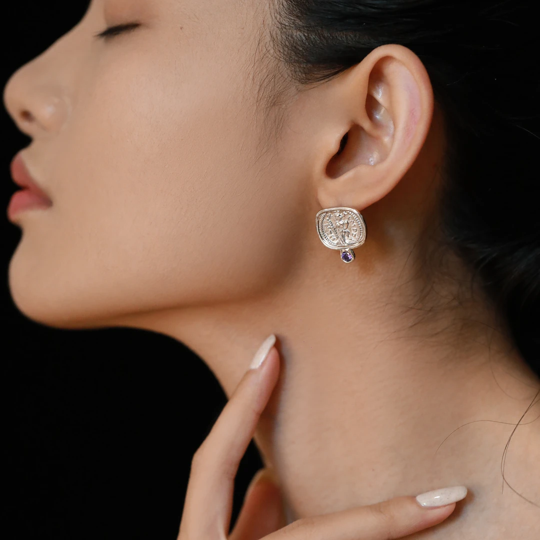 925银耳饰 【大头姐】E19955BJ 银色罗马女神人像蓝锆耳钉耳环