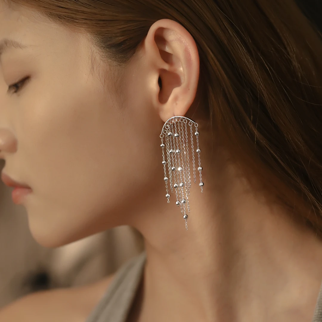 925银耳饰 E18249 <一帘幽梦>链条流苏扇形耳环