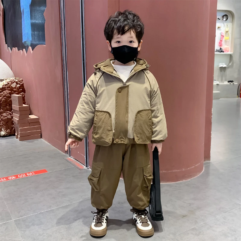 男童加厚套装秋冬装2024新款洋气冬季棉衣外套儿童酷帅韩版三件套