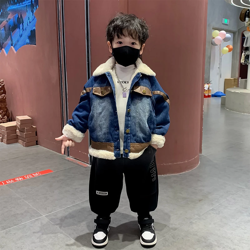 男童加绒外套秋冬款2025新款冬季男孩痞帅气牛仔上衣儿童加厚冬装