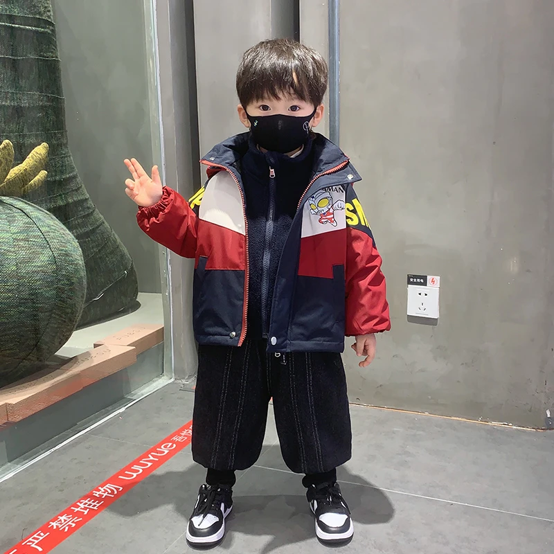 奥特曼儿童秋冬装拼色三合一冲锋衣2024男童加绒加厚防风保暖外套