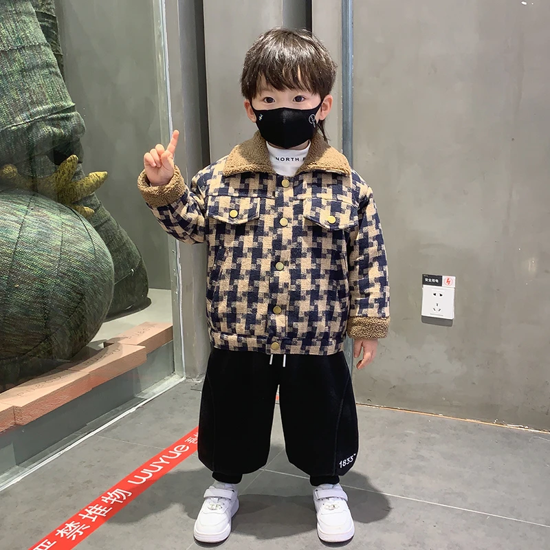 儿童加绒秋冬装呢子外套2023款男童韩版时尚衣服小童洋气格子夹克