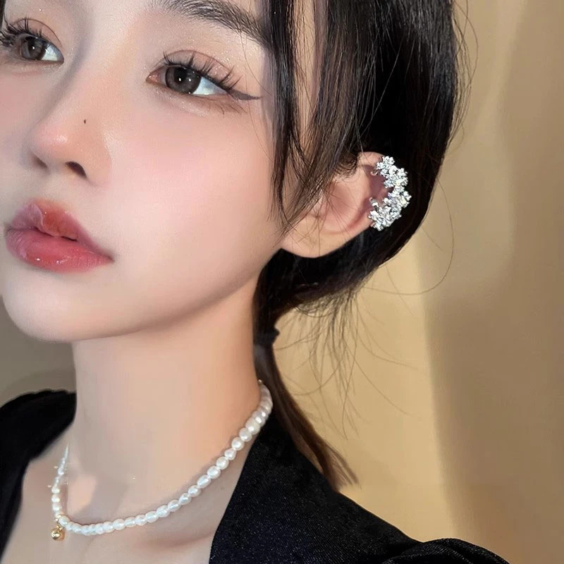 925银针爆款满钻花朵耳夹女无耳洞新娘耳骨夹简约ins耳环耳挂6264