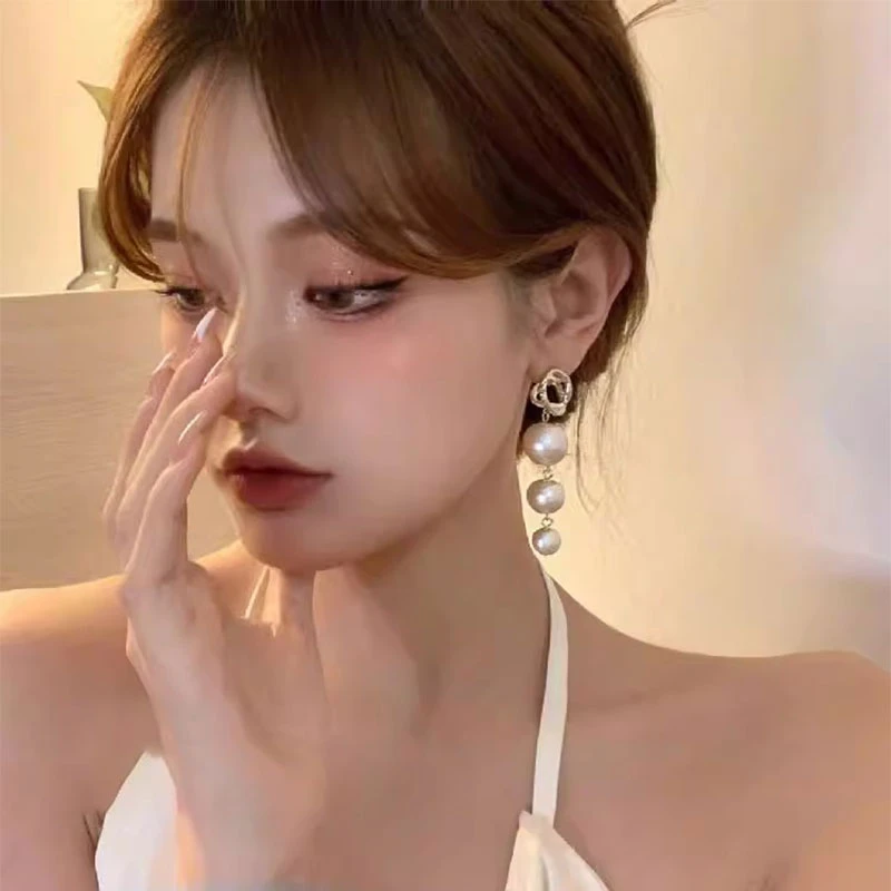 温柔大姐姐 棉花仿珍珠耳环925银针耳钉2025年新款网红气质耳饰