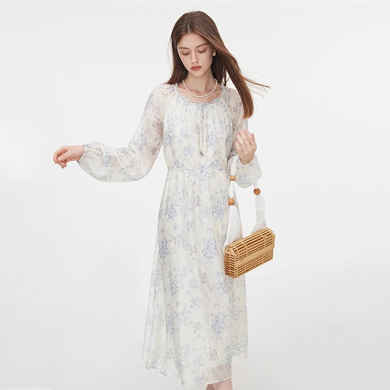 范思蓝恩法式度假风晕染碎花连衣裙秋新款收腰显瘦裙子24FS13152