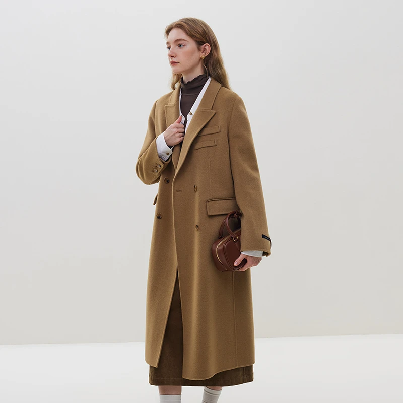 范思蓝恩高级感绵羊毛双排扣毛呢西装领长款双面呢大衣女14161