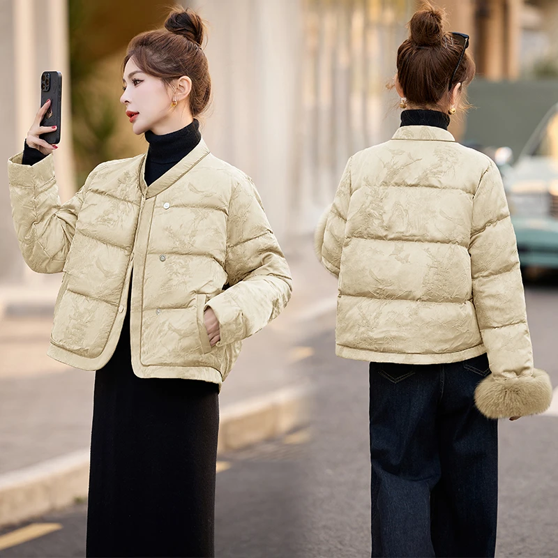 2025冬新款国风立领品牌羽绒服女白鸭绒外套上衣气质富家千金衣服