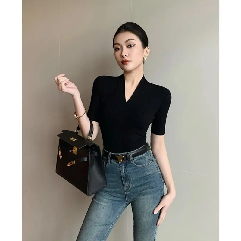 JS欧美春简约V领长袖气质修身打底衫女T恤紧身收腰百搭黑色上衣A8