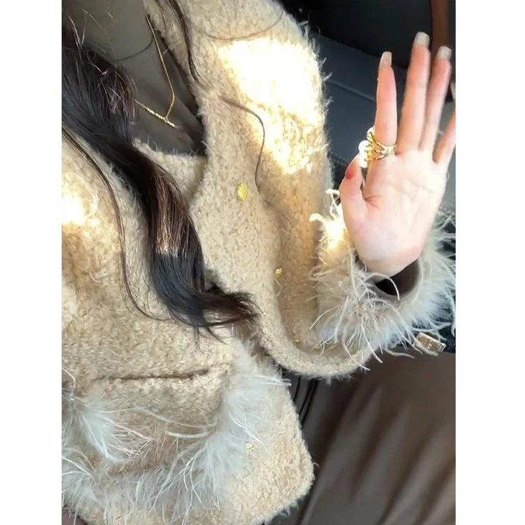 羽绒小香风外套女2024新款超好看毛毛袖口毛外套女秋冬