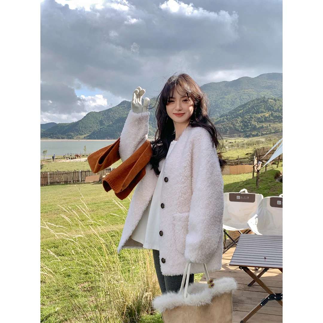 花栗鼠小姐     暖绒小羔羊 圈圈毛绒颗粒感皮毛一体外套
