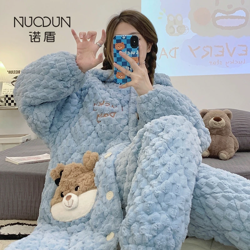 诺盾珊瑚绒睡衣女秋冬2023年新款三层夹棉睡袍加厚加绒套装家居服