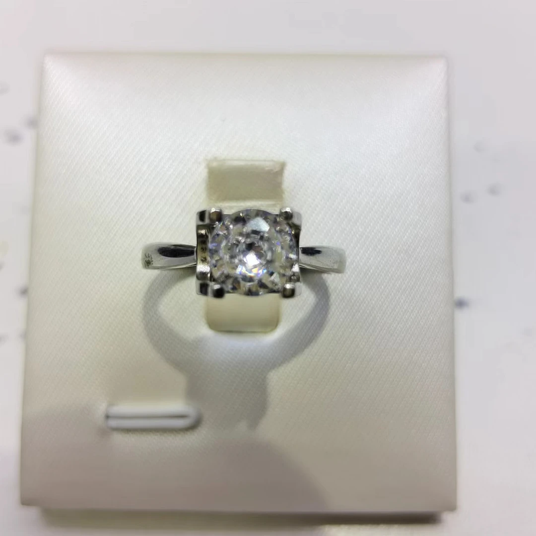 925银莫桑石戒指 经典光臂牛头经典2克拉戒指-B