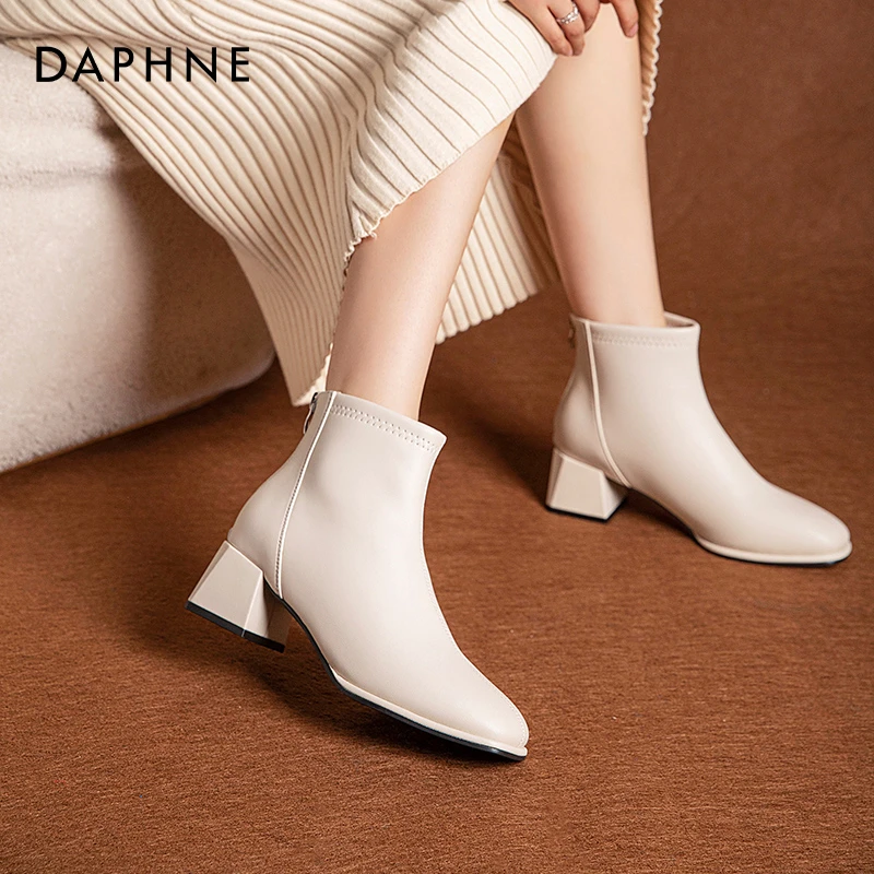 达芙妮真皮马丁短靴女鞋2025新款白色秋冬单靴法式裸靴瘦瘦靴子女
