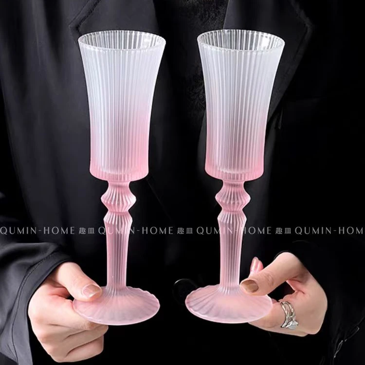 法式复古樱花粉色高颜值竖条纹高脚香槟杯精致轻奢高脚杯