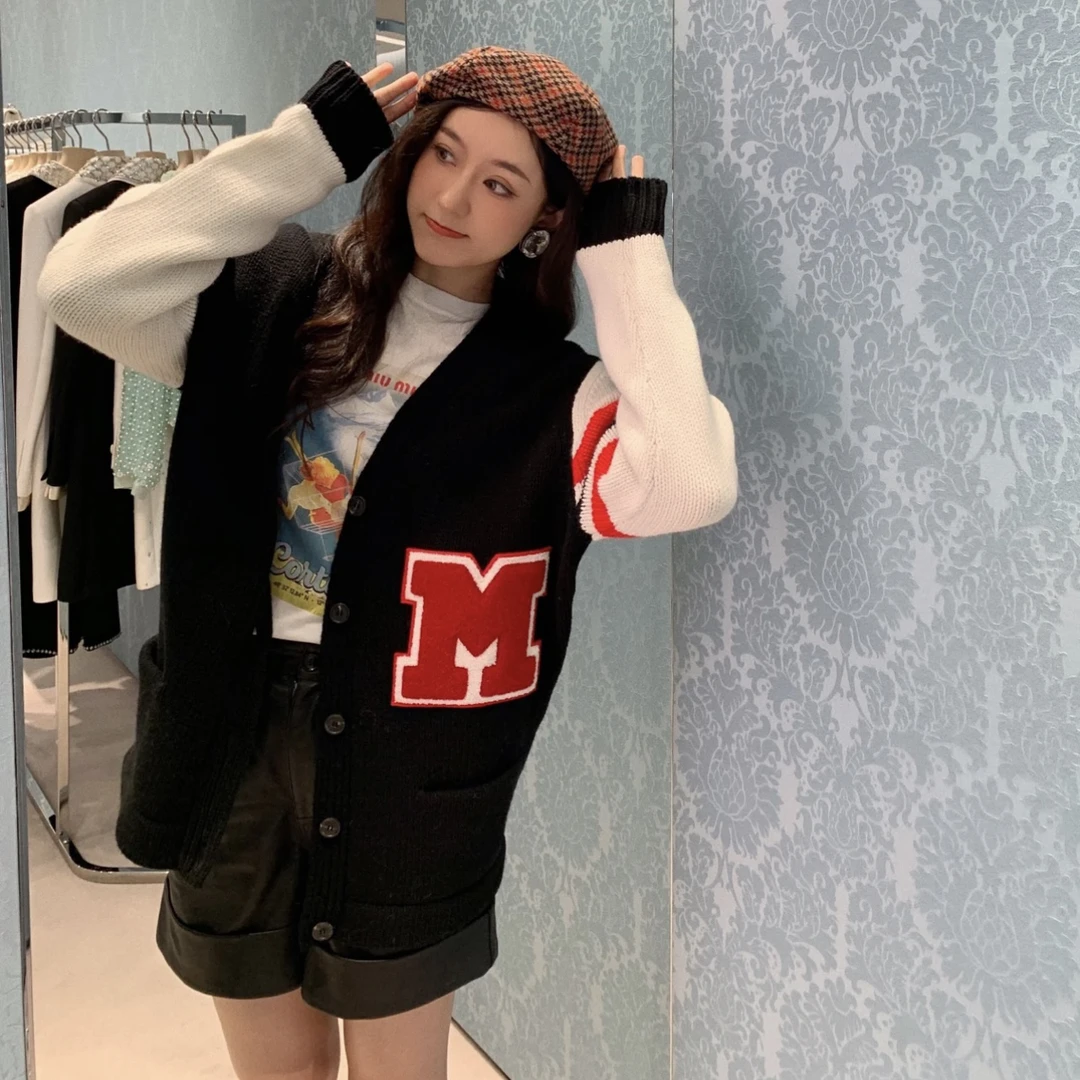 Miu Miu/缪缪 dy12 99新 拼接大字母logo开衫 36码 公价1.32w