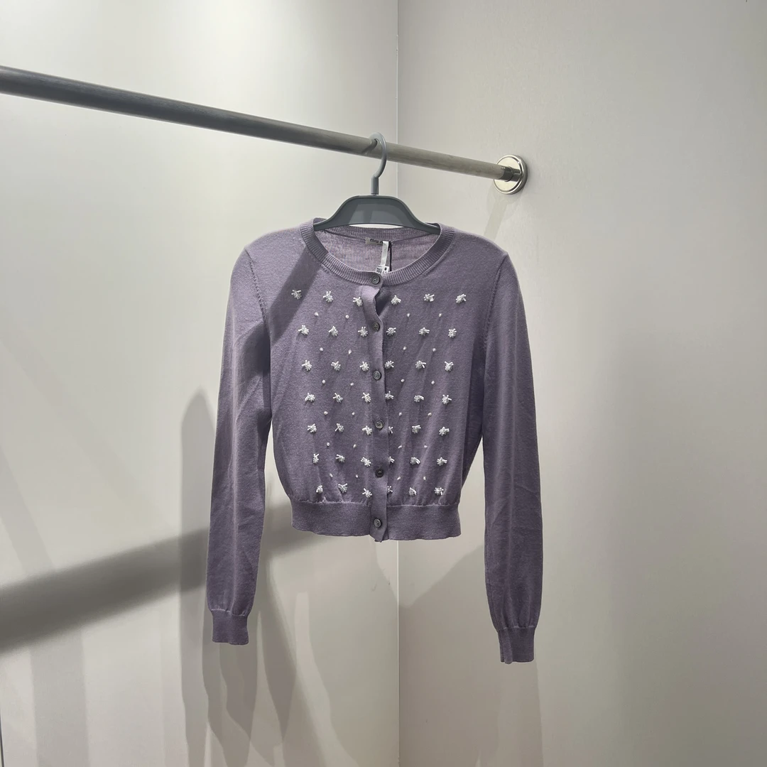 miumiu/缪缪/dl121/准新带吊 立体钉珠羊毛开衫 40码 公价1.2w