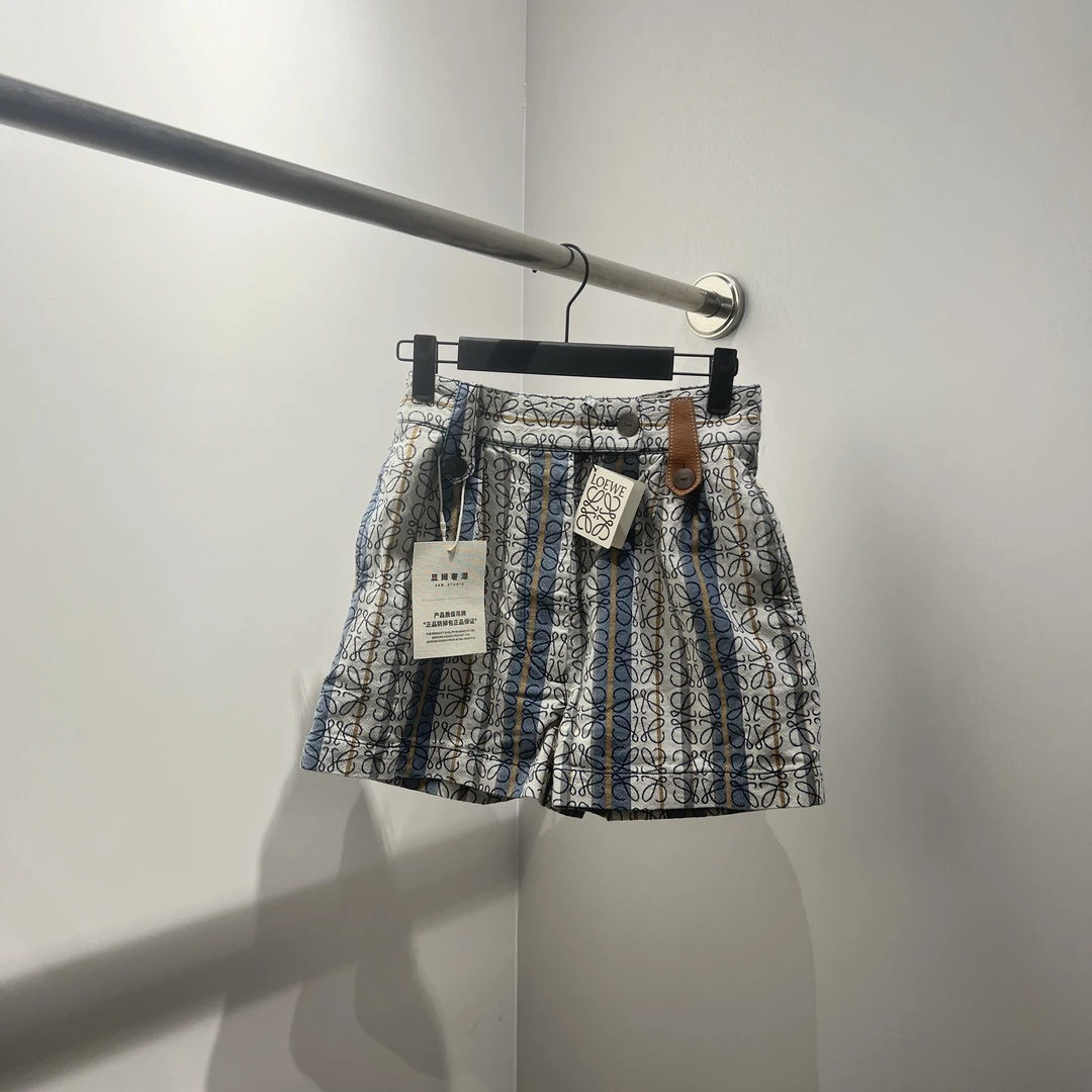 Loewe/罗意威 准新带吊 3h033 满印皮牌标语短裤 34码 公价1w