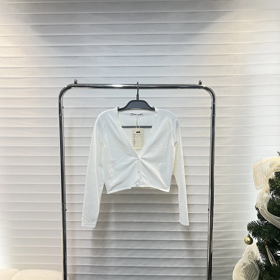 99新/Alexanderwang/亚历山大王/新款短款开衫 S码/公价9k/1164