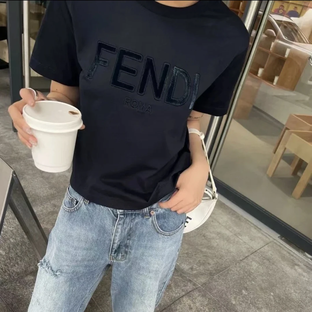 2g022/99新 fendi芬迪 双f满印领口标语短袖T恤 L码公价8k