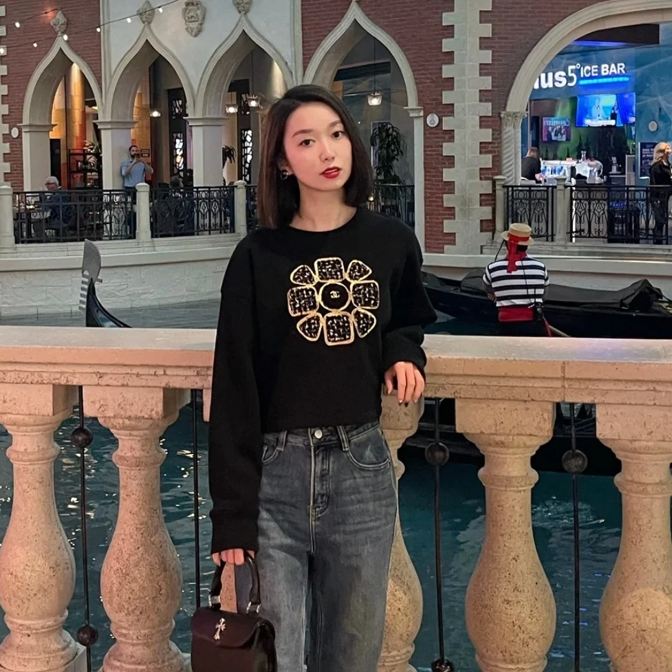 99新 Chanel/香奈儿 ys152 纯色山茶花图案logo卫衣 M码