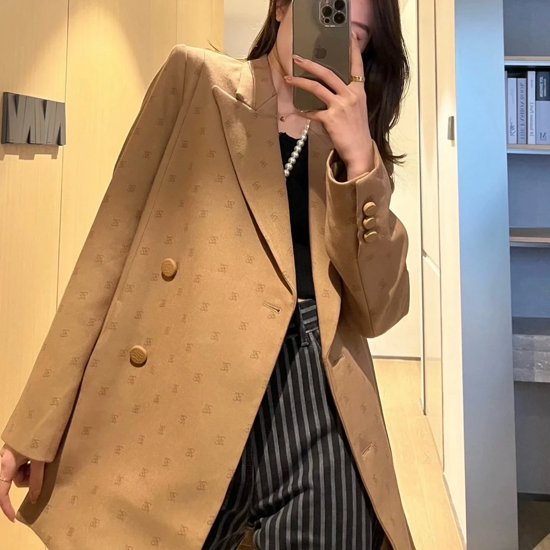 99新 FENDI/芬迪 2j070 满印logo休闲西服外套 38码 公价2.5w