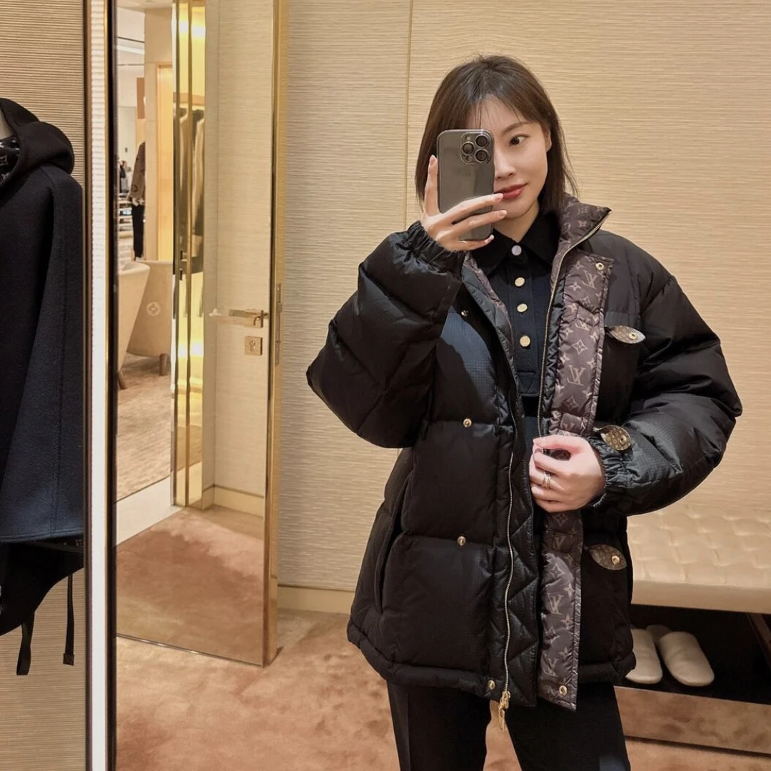 路易威登/lv bj03 准新带吊 内里老花拉链羽绒服 公价3.2w