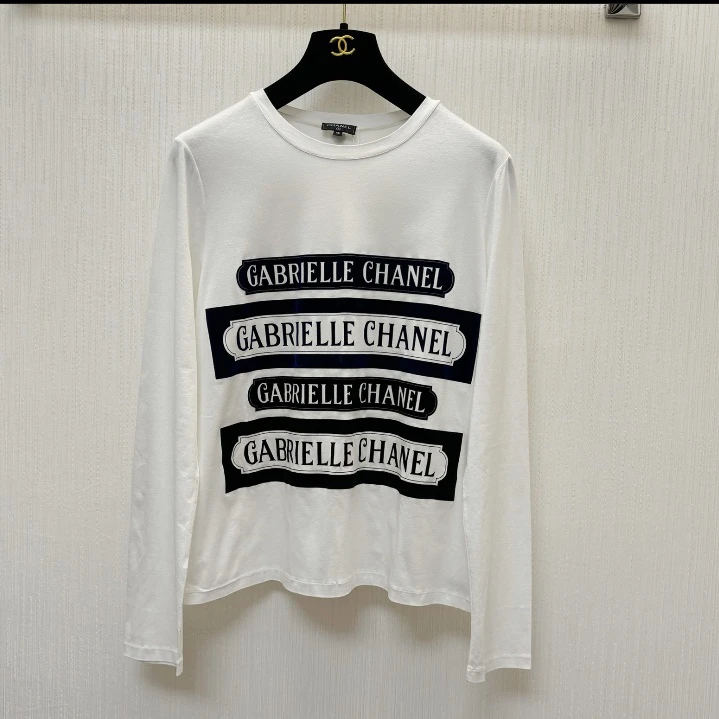 Chanel/香奈儿 md49 99新 白色标语长袖卫衣 40码 公价1.6w