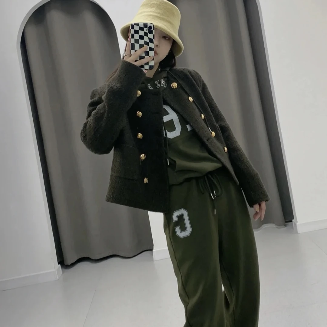 99新 FENDI/芬迪 1f032 c字混纺运动卫裤 xs码