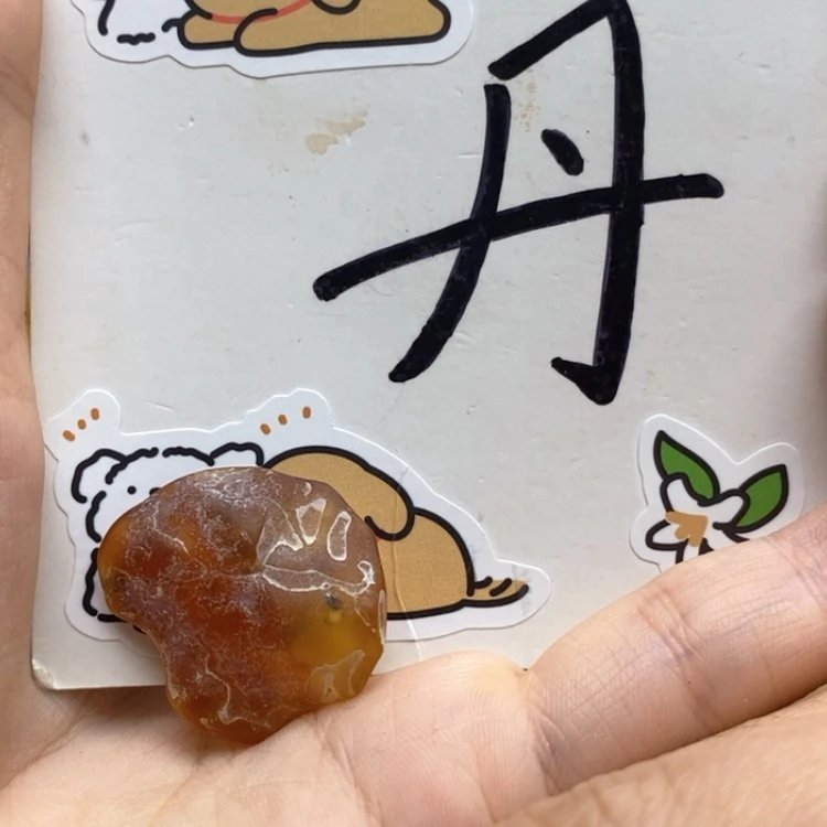 【闪购商品】定制琥珀未镶嵌天*