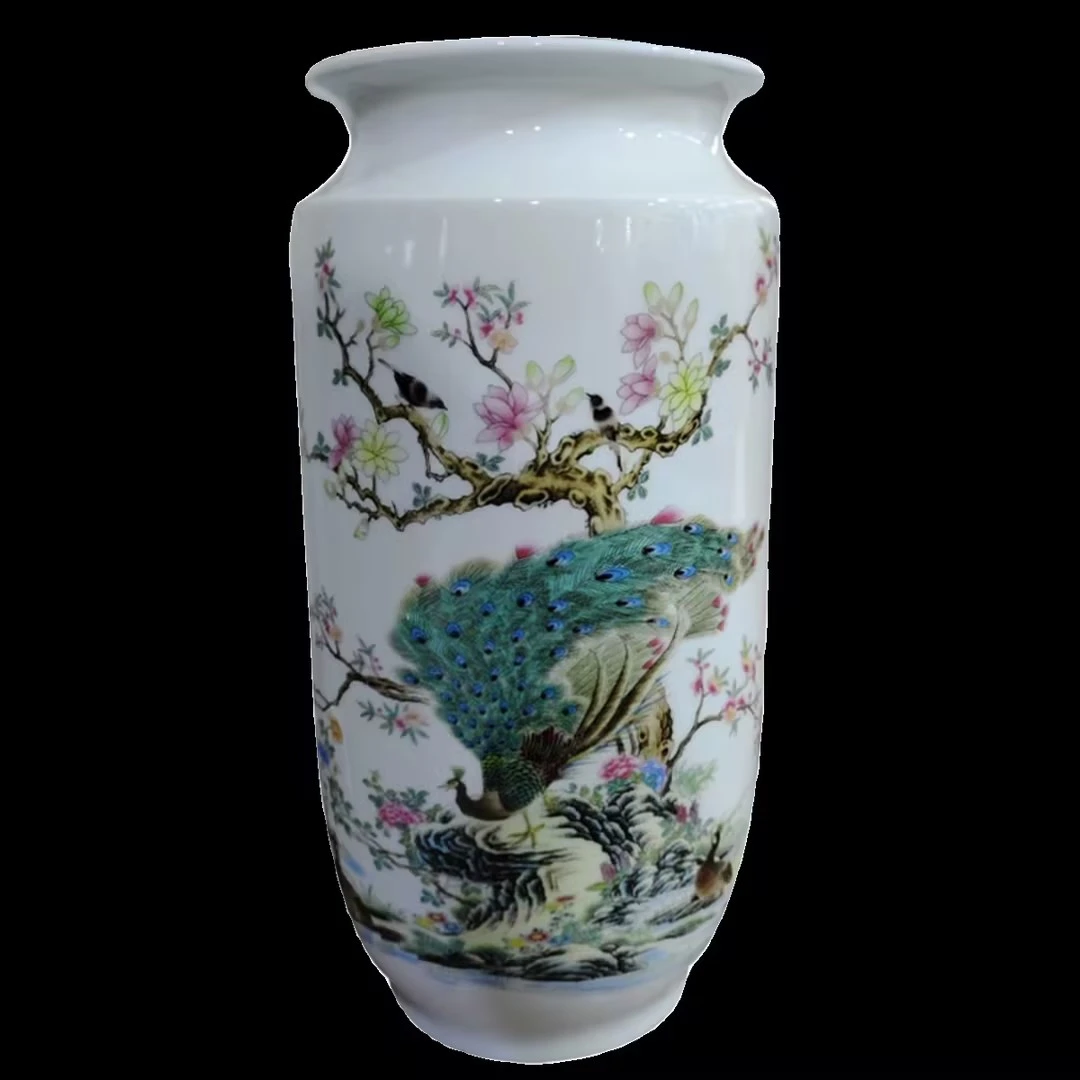 粉彩孔雀字画缸瓶