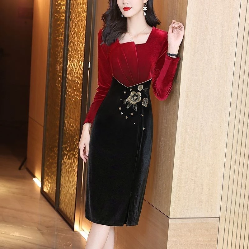 海派金丝绒时尚感法式内搭气质洋气高端修身长袖连衣裙绣花礼服