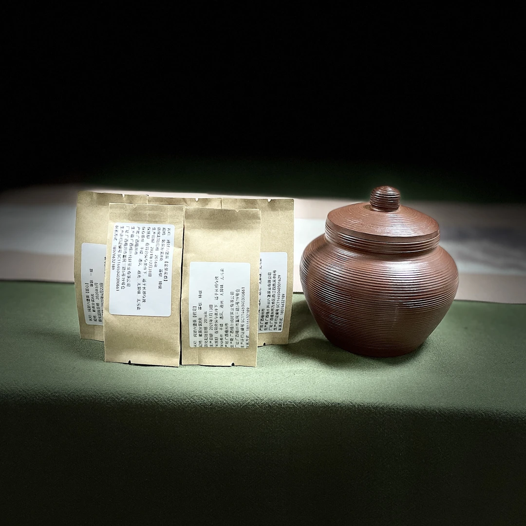 广西六堡茶 品鉴合集试饮装 花香、宾榔香、古法系列等多款茶样分装