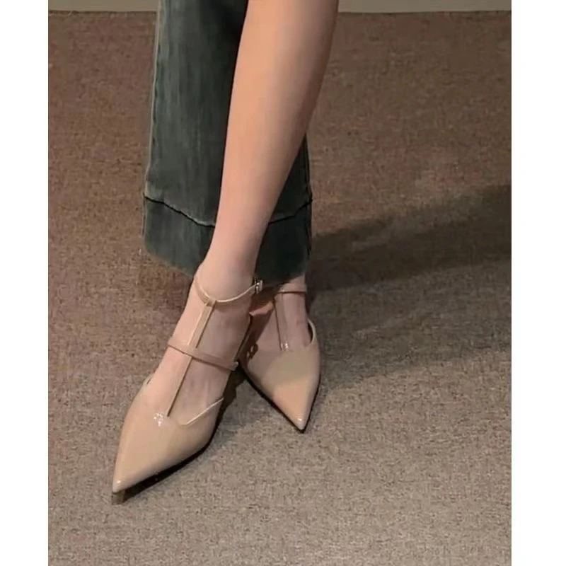法式裸色包头凉鞋女尖头浅口细跟小众高跟鞋气质后空单鞋