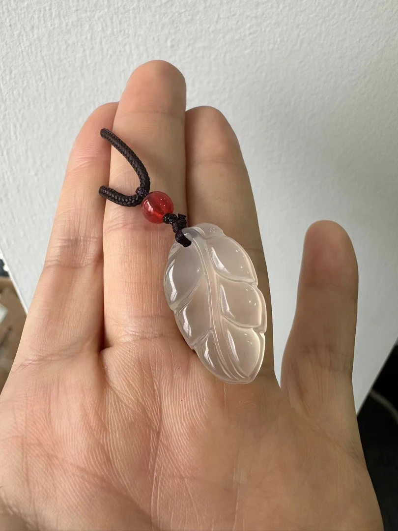 （新粉福利）玛瑙玉髓叶子挂件吊坠/多样性一件