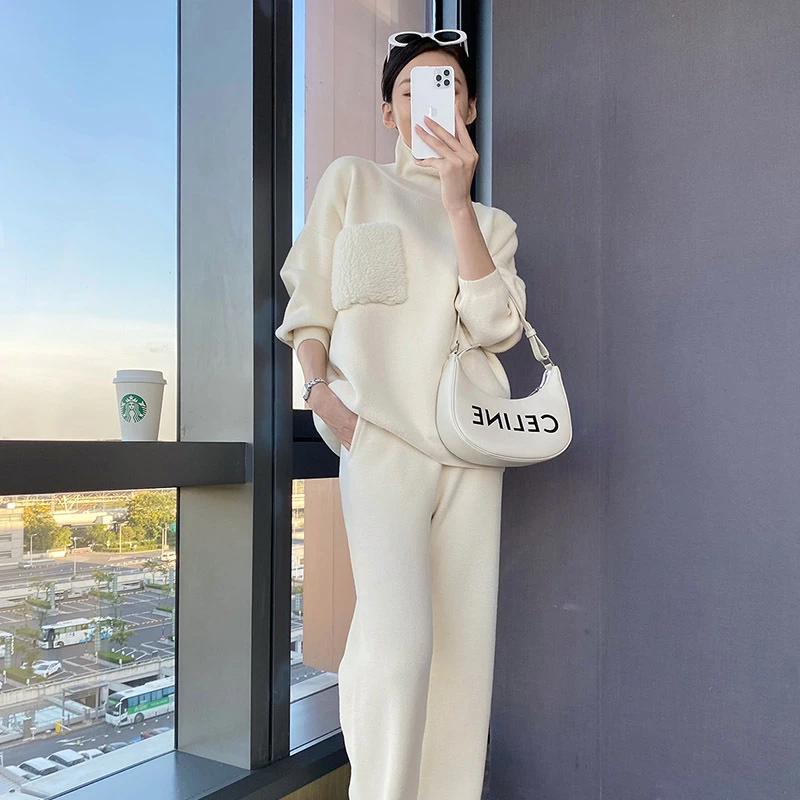 高级感气质休闲运动套装女秋时髦温柔风加绒高领卫衣阔腿裤两件套