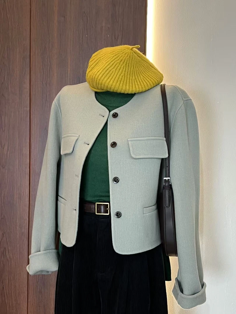 B0206乐子家  时尚百搭外套