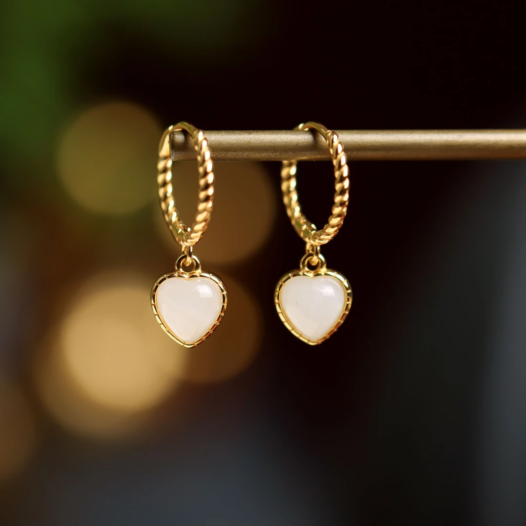 S925银镀金镶嵌和田玉爱心麻边气质百搭送礼女款耳扣
