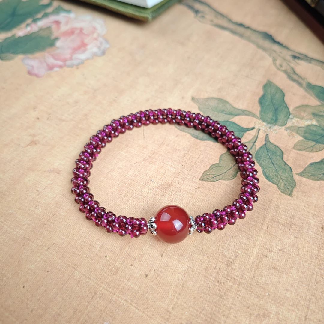石榴石圆珠编织麻绳设计款时尚百搭送礼物女款单圈手串