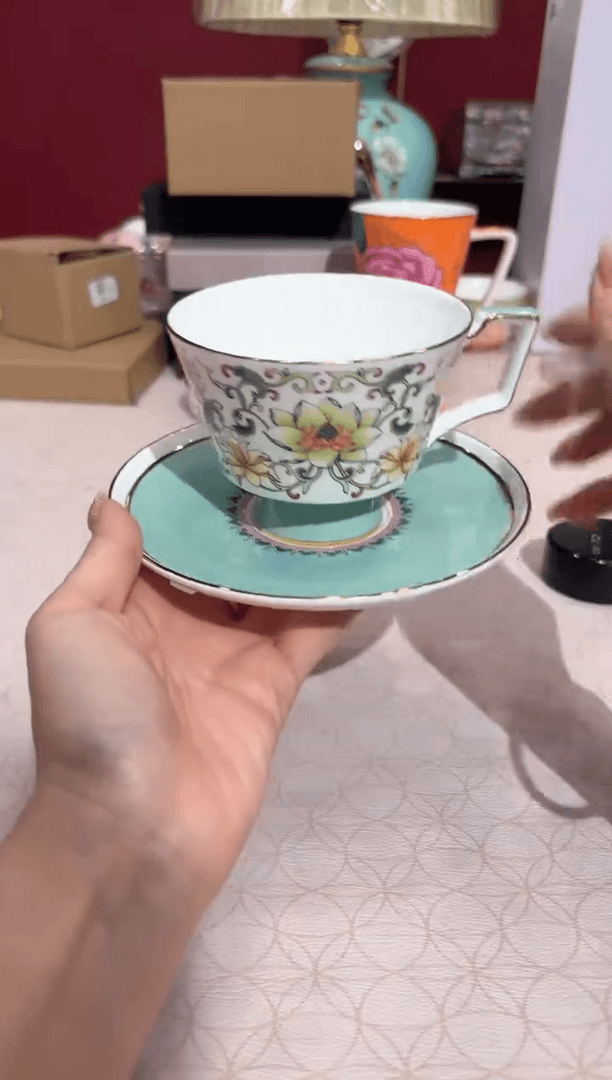 【闪购商品】杯精美瓷器摆件欧瓷美瓷