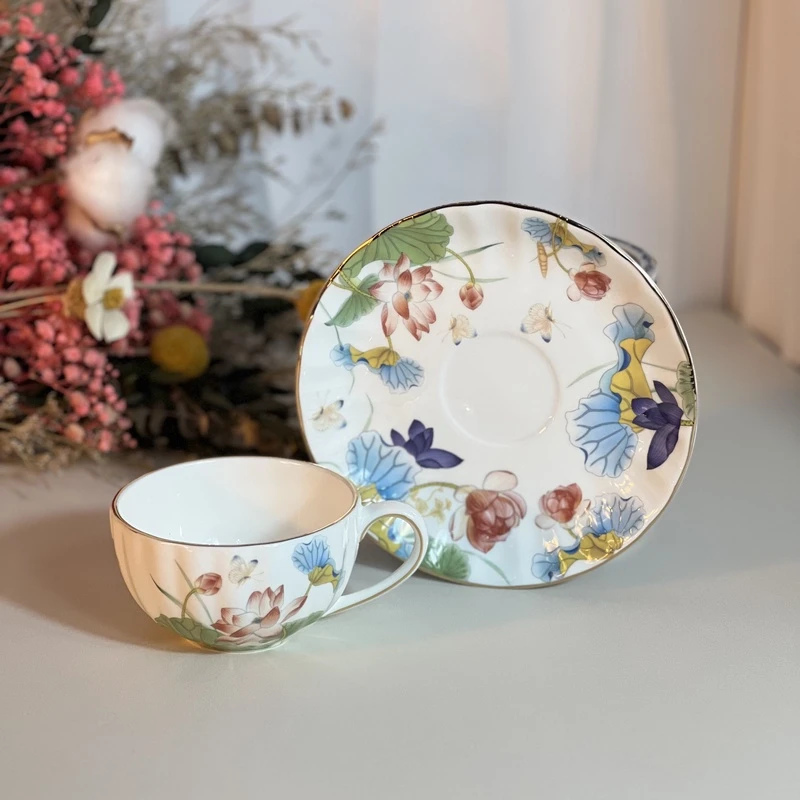 V41荷花蝴蝶海棠VANKEYABAO瓜纹描金轻奢骨瓷咖啡杯 2299