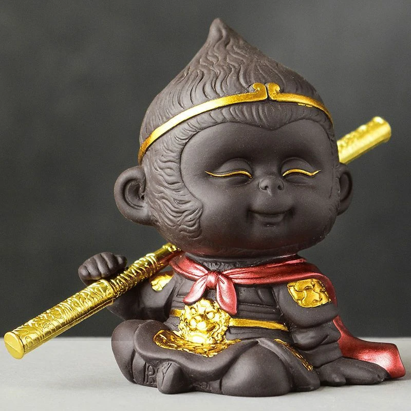 紫砂茶宠齐天大圣悟空猴子茶玩创意摆件精品鱼缸造景茶道车载陶瓷