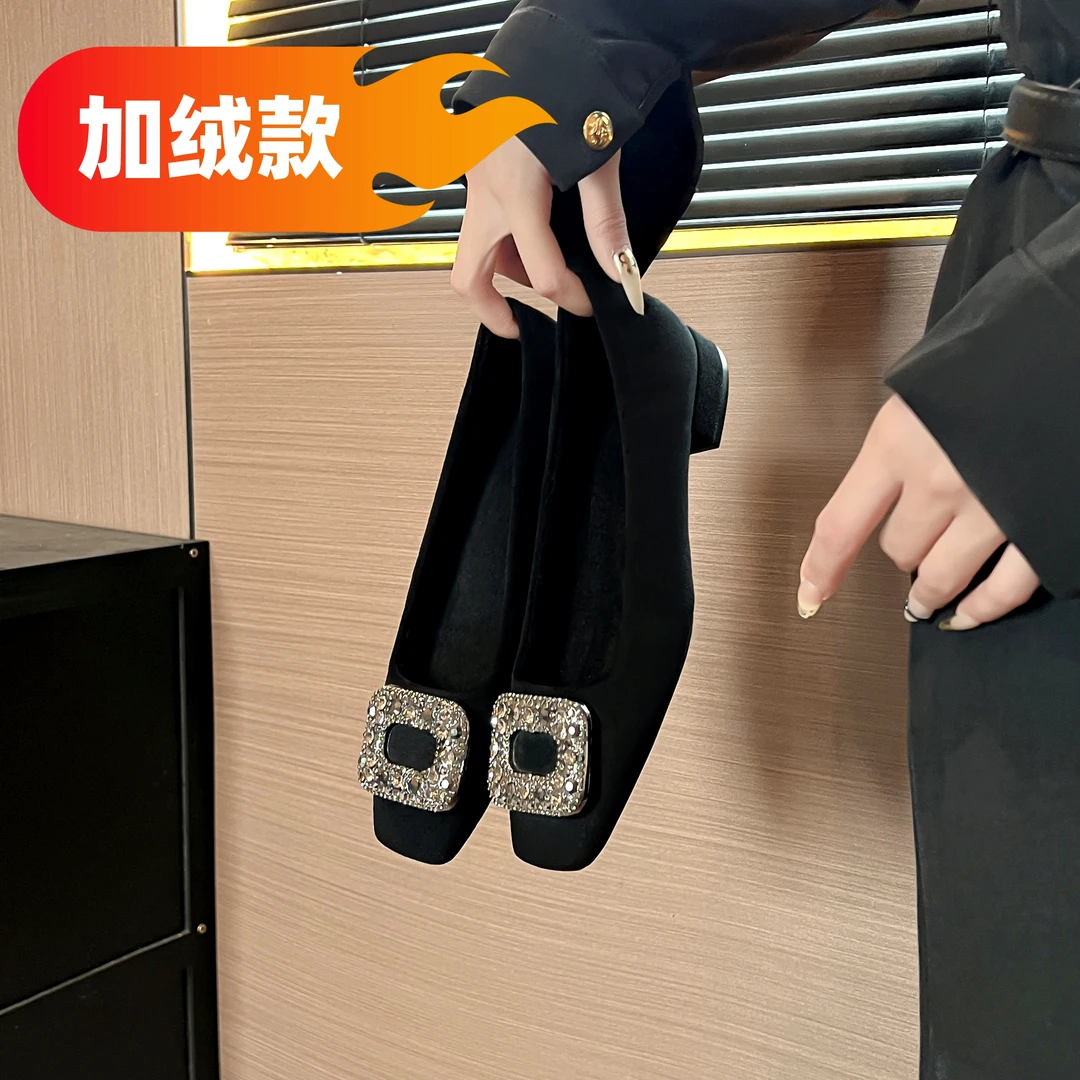 软底秋冬款两种内里加绒显脚瘦方头钻扣粗跟平底中跟单鞋气质百搭