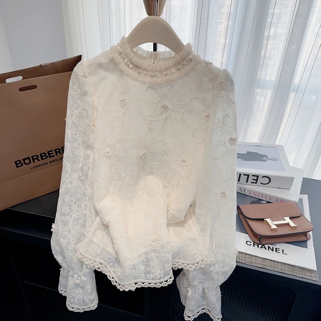 韩系重工花朵设计感蕾丝拼接长袖衬衫女2025早春季设计感气质上衣