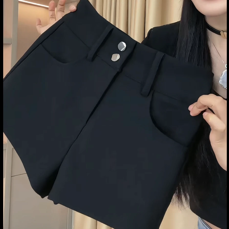 春秋冬款女新款高级感黑色高腰显瘦时尚百搭宽松直筒短裤1066