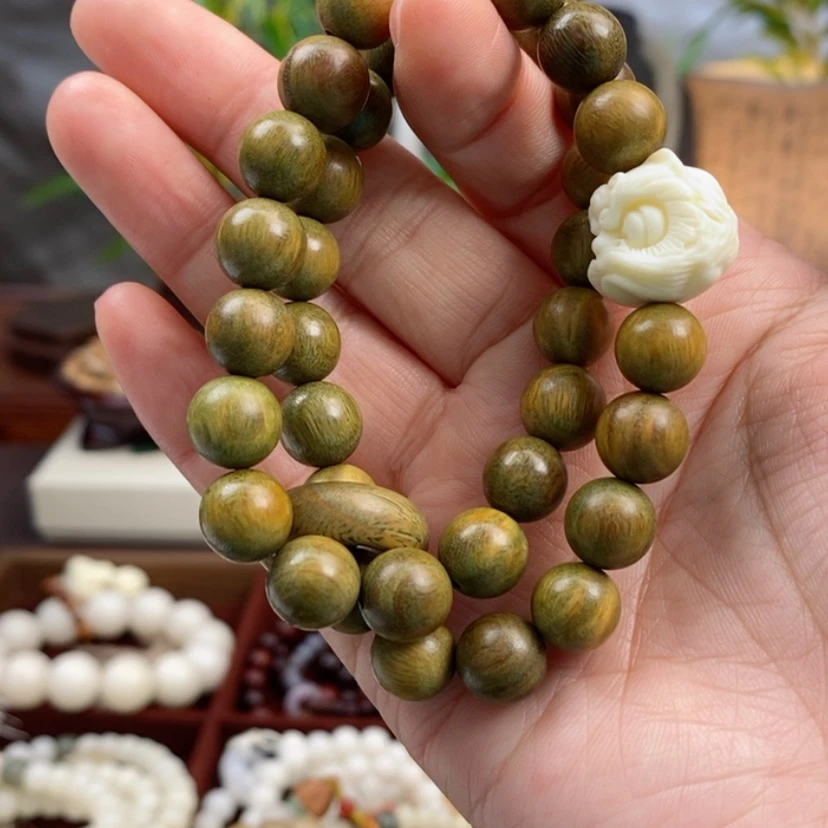 【闪购商品】绿檀手串/手链