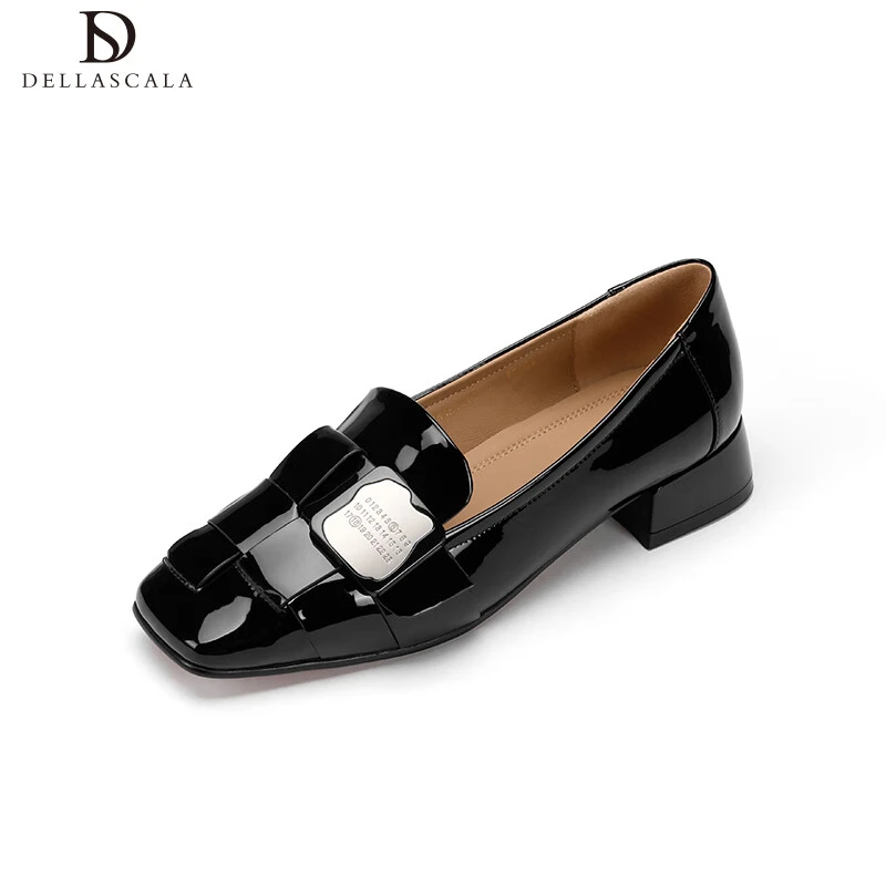 DELLASCALA春季牛漆皮方头简约通勤粗跟乐福鞋女D744S101