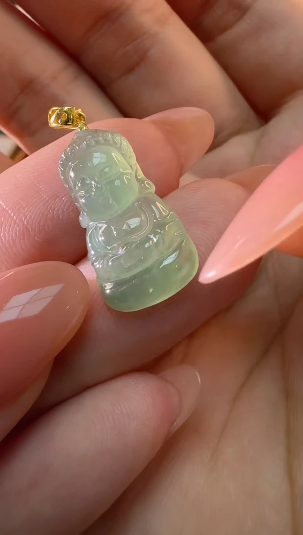 【闪购商品】翡翠颈饰18K金镶嵌吊坠