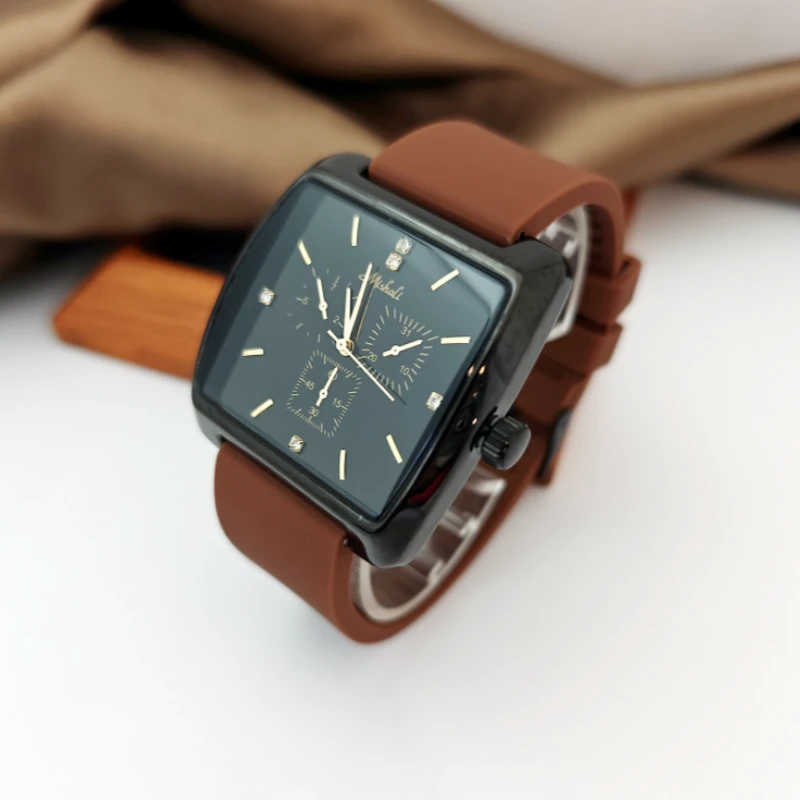 米莉莎手表女个性炫酷大表盘中性硅胶带石英表男女同款新潮情侣表